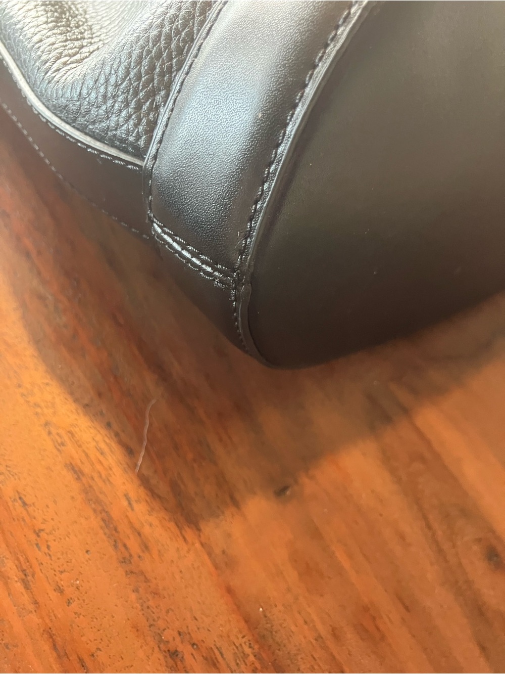 Michael Kors Black Leather Shoulder Bag with Chain Accent - Picture 6 of 11